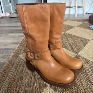 Tan Leather Women's Boots